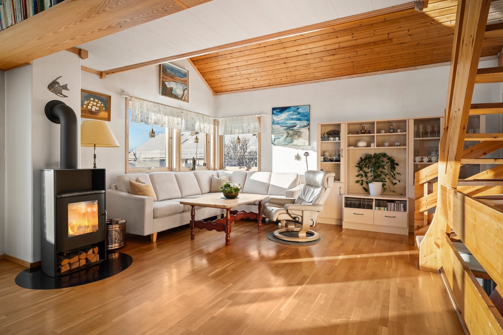 Vedovn kommer godt med på kalde vinterdager. Galleribilde