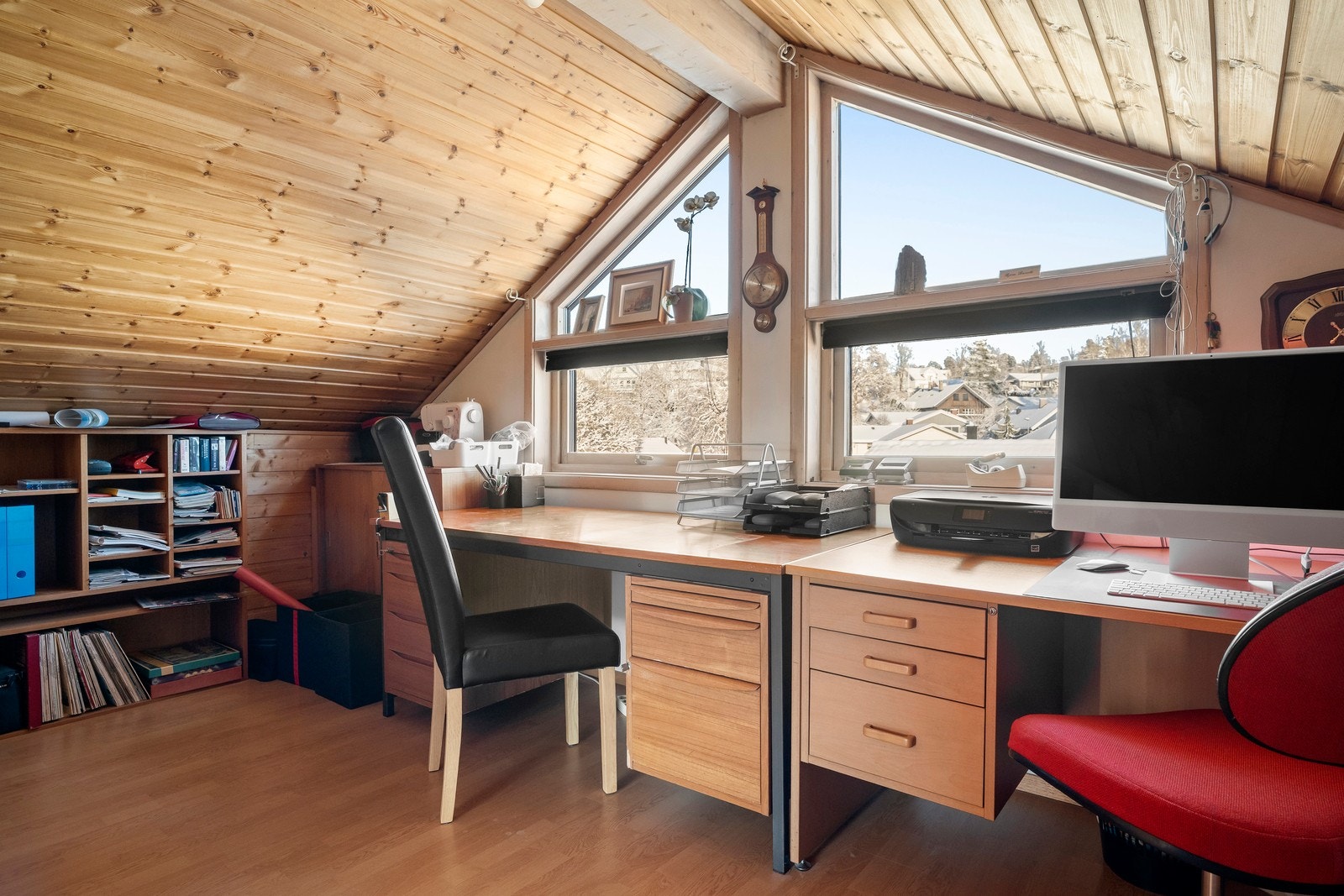 Kott som i dag er innredet som kontor. Galleribilde