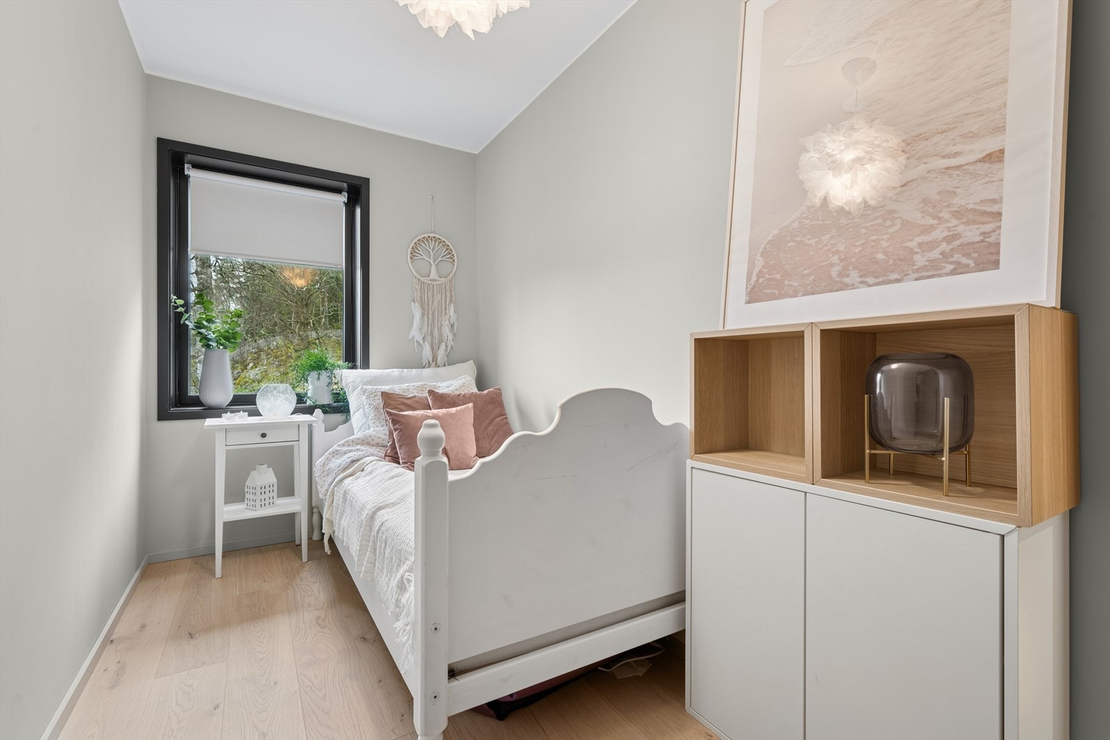 Soverom 2 ligger også i 1.etg. Galleribilde