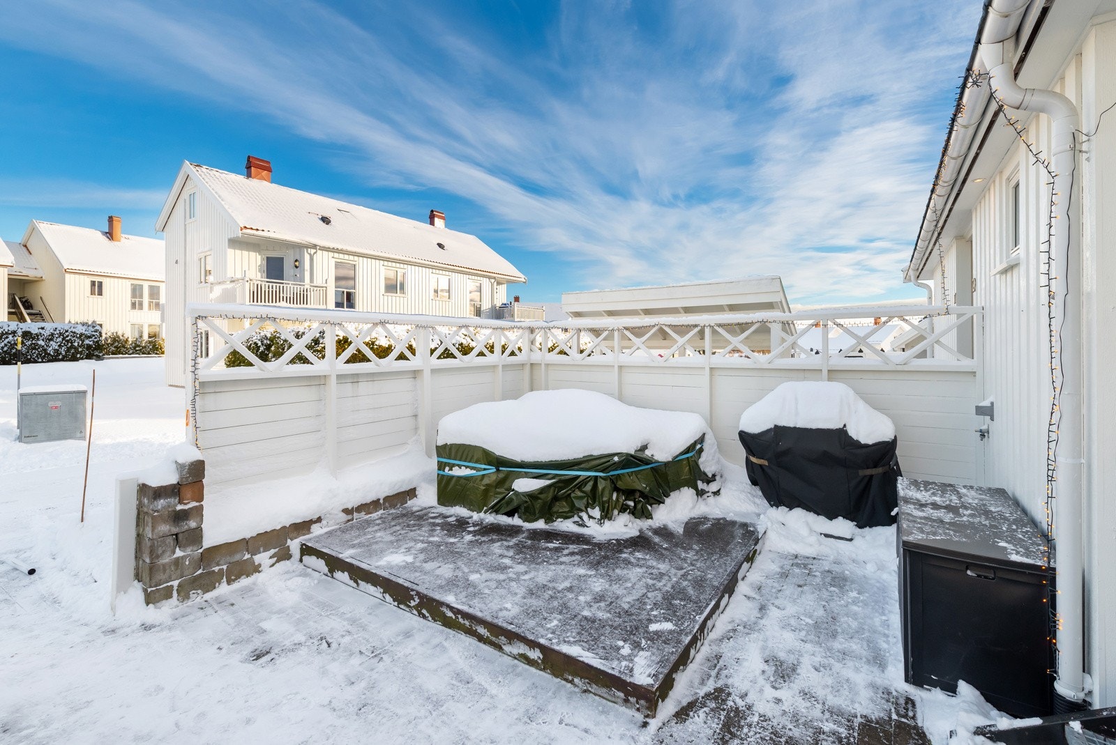 Trivelig uteplass hvor man kan skape seg hyggelig uterom. Galleribilde