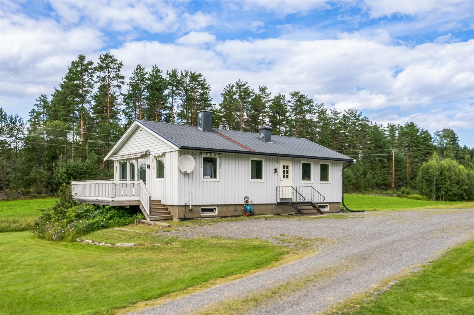 Sekundærbolig med moderne innredning. Galleribilde