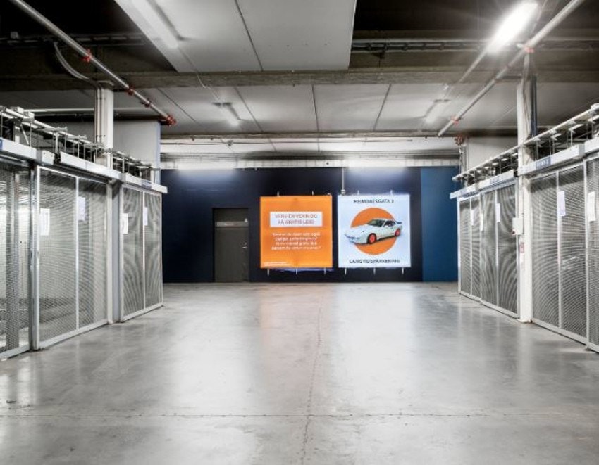 Mulighet for leie av parkeringsplass (en kan ta heis (B-oppgangen) ned til parkeringsanlegget). Galleribilde