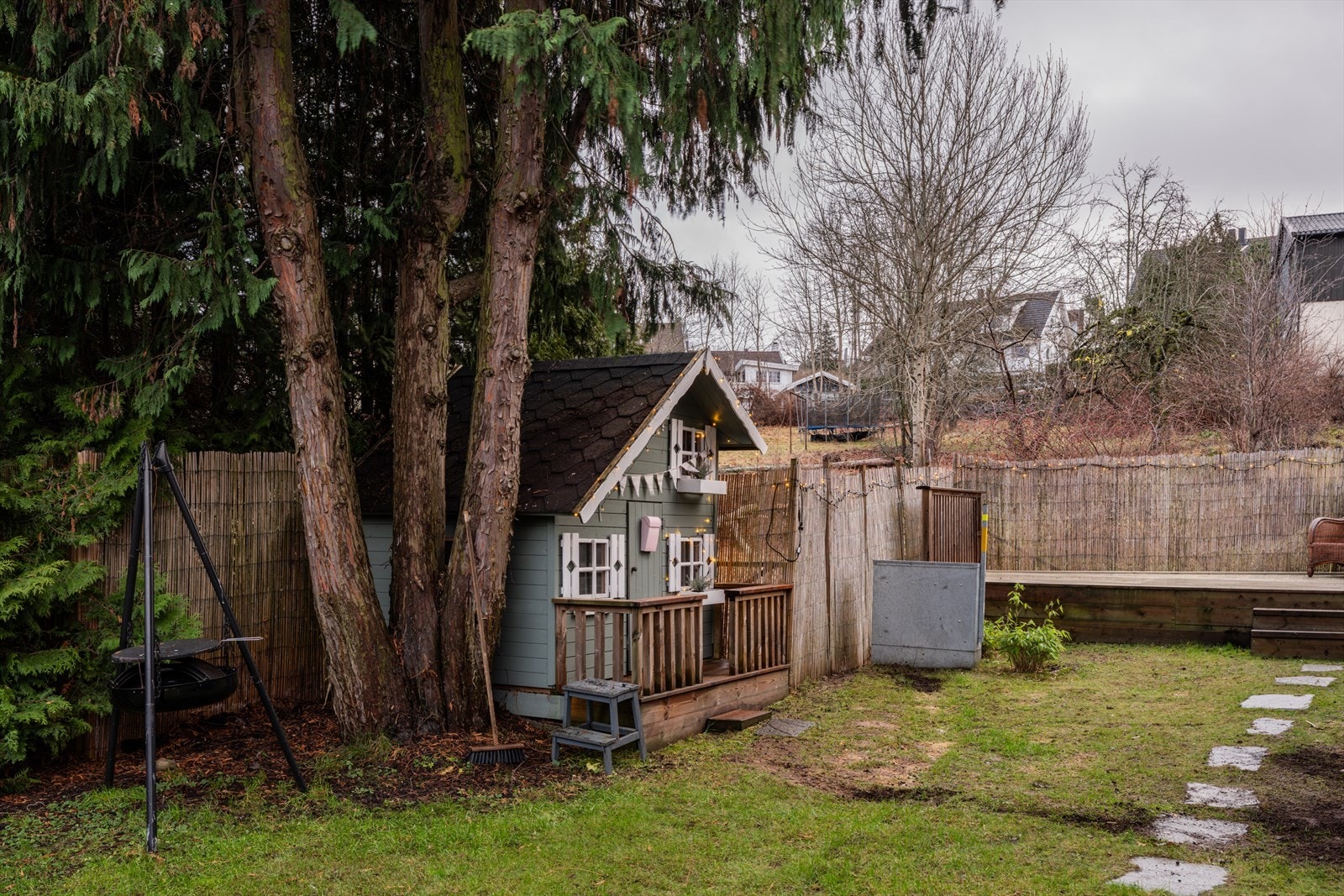 Hyggelig lekestue. Galleribilde