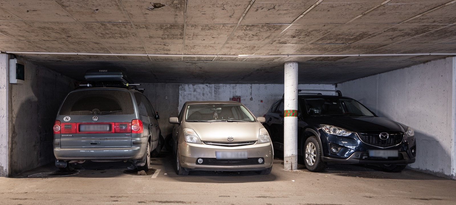 Garasjeplass i felles garasjeanlegg Galleribilde