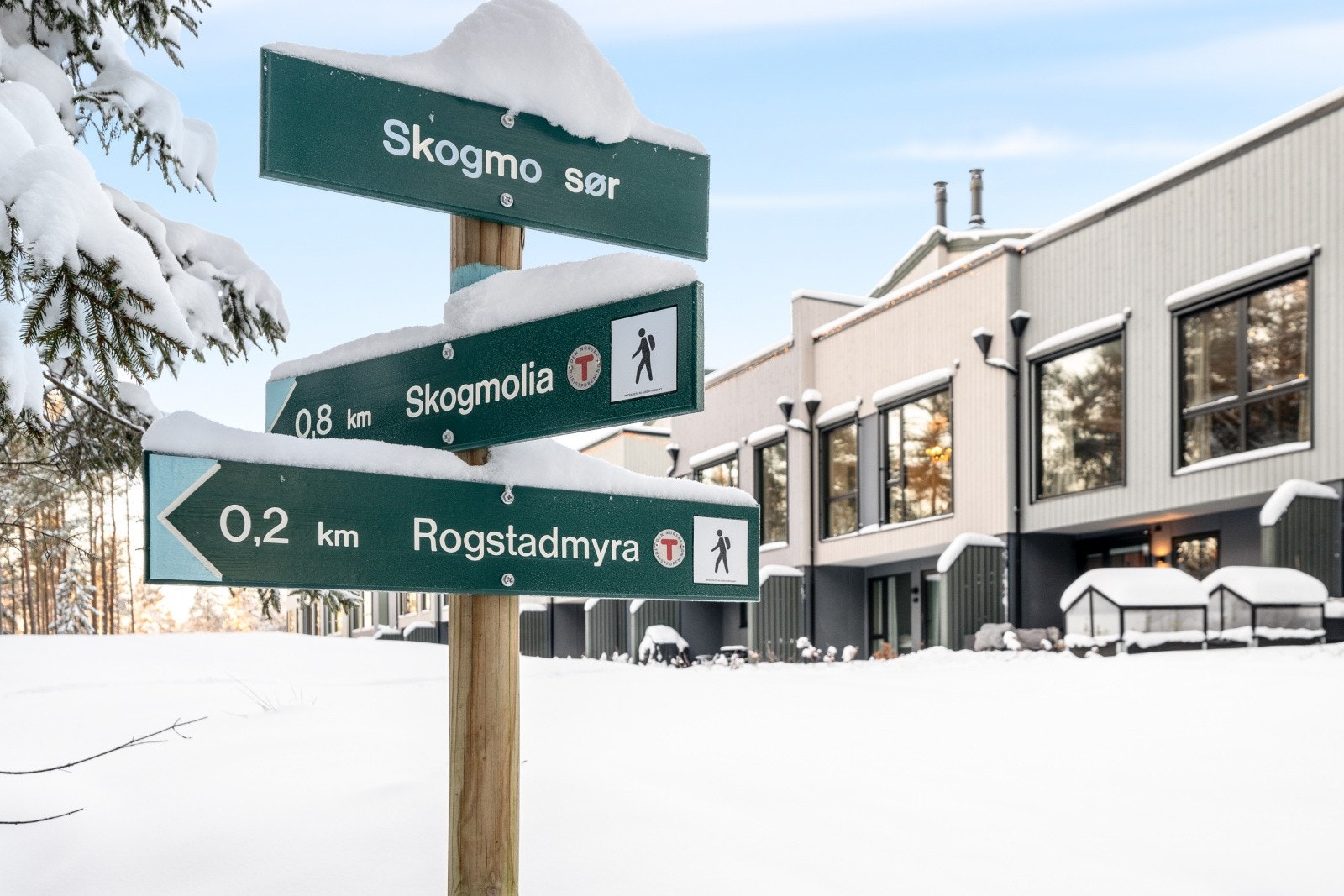 Her bor du med turstiene like i nærheten - perfekt for fine turer året rundt. Galleribilde