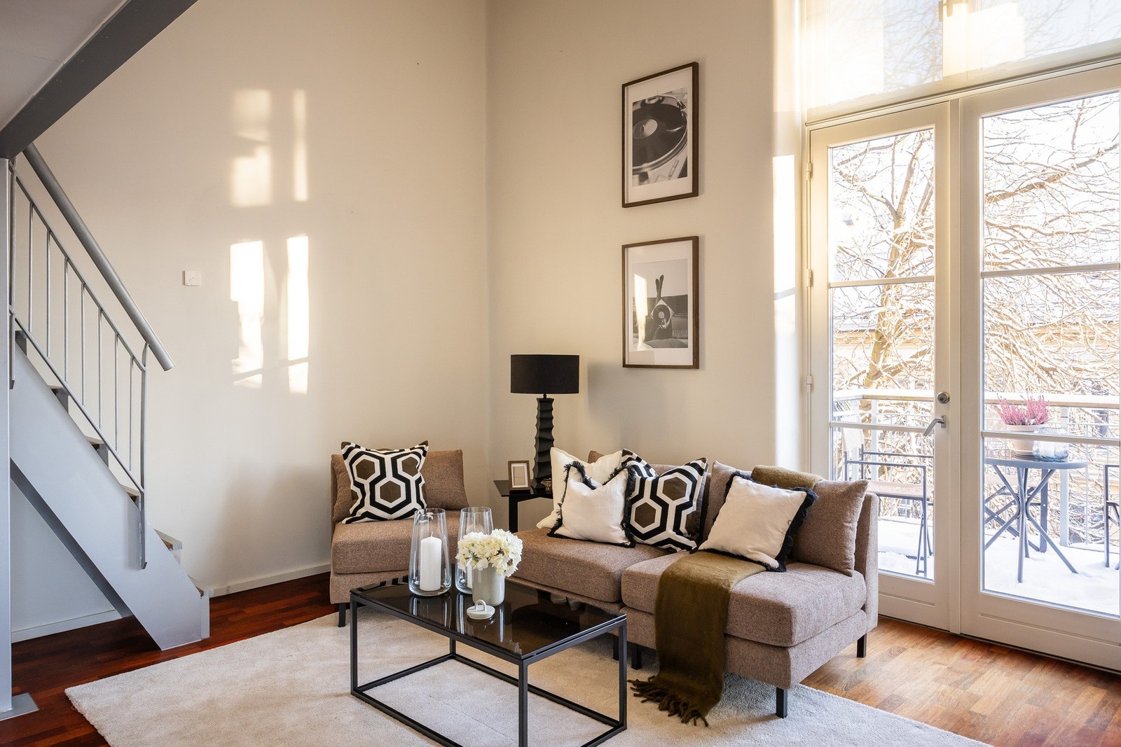 Himlingshøyde i stuen er ca. 299 cm. Galleribilde