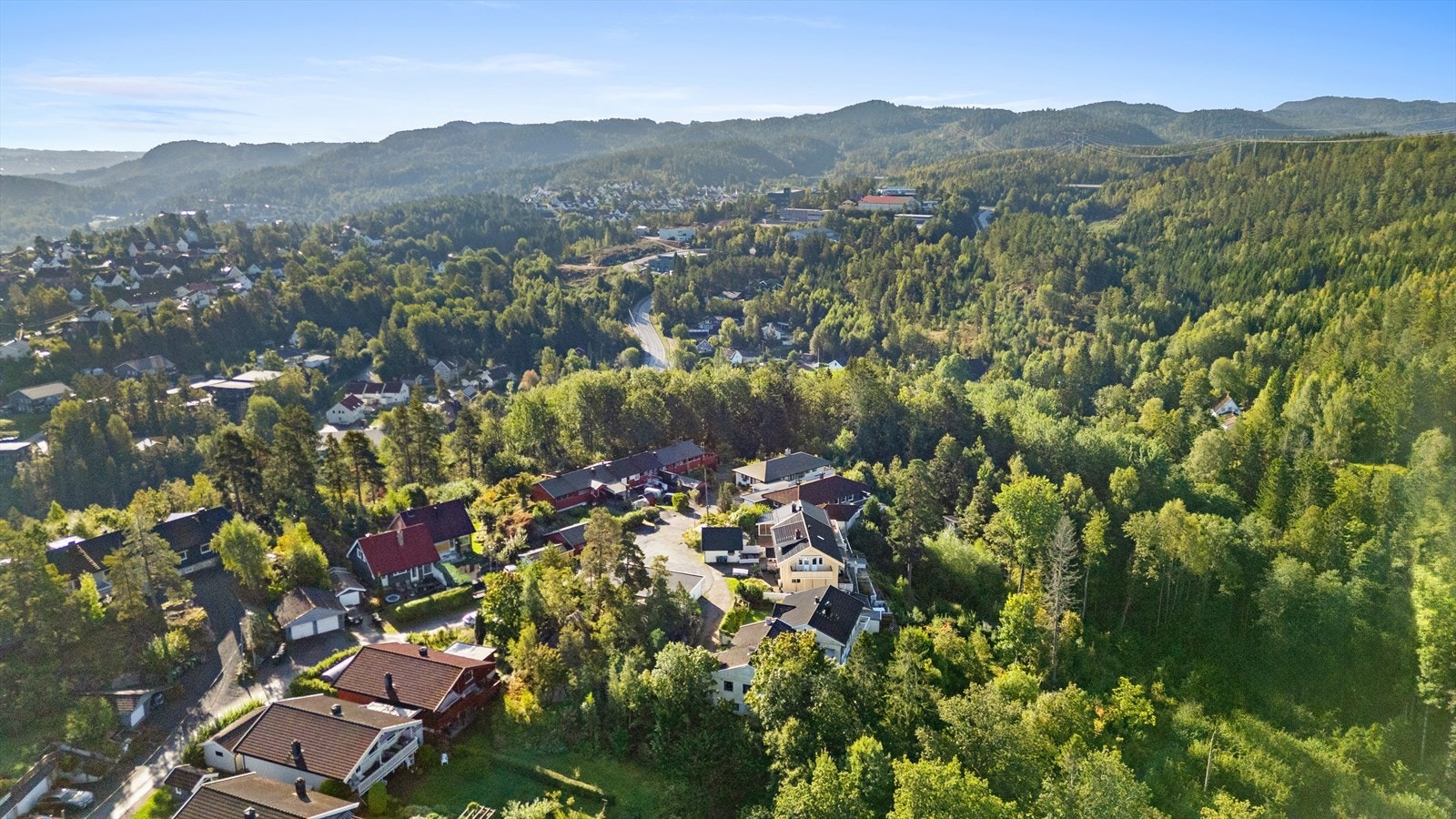 Området er et godt utgangspunkt for friluftsliv, og er en del av den populære 'Asker på langs'-løypa. Galleribilde