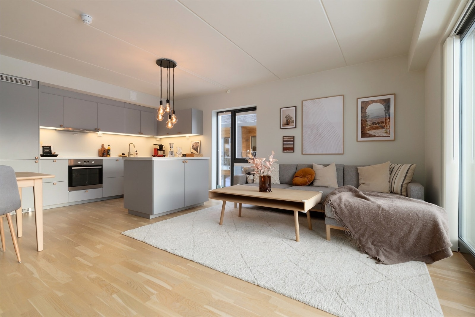 Leiligheten er på hele 85 kvm. Galleribilde