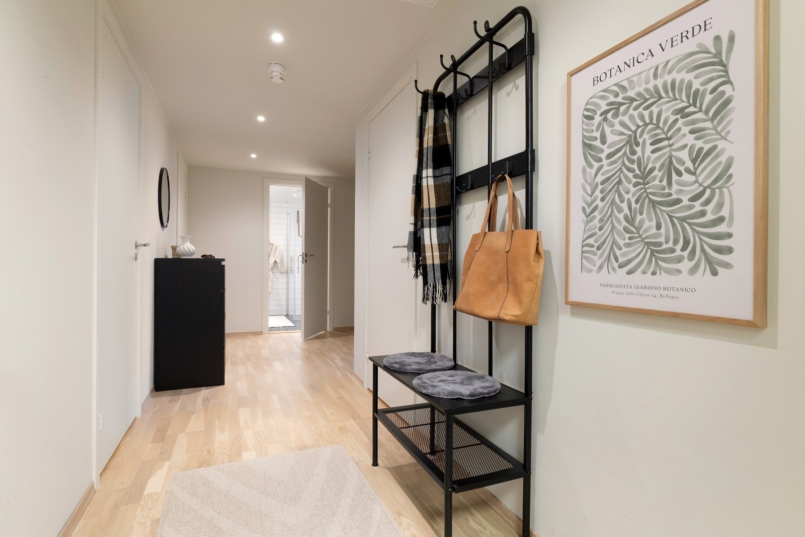 Entré. Galleribilde