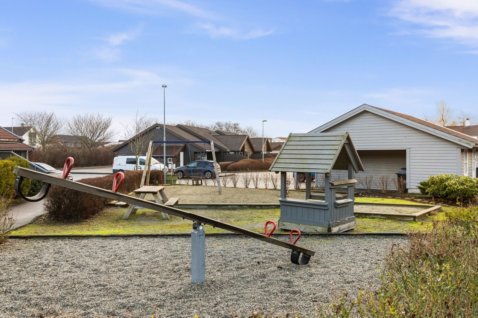 Lekeplass på fellesområdet. Galleribilde
