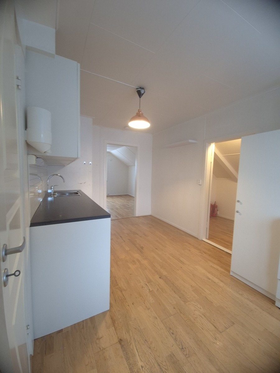 Kjøkken fra inngang Galleribilde