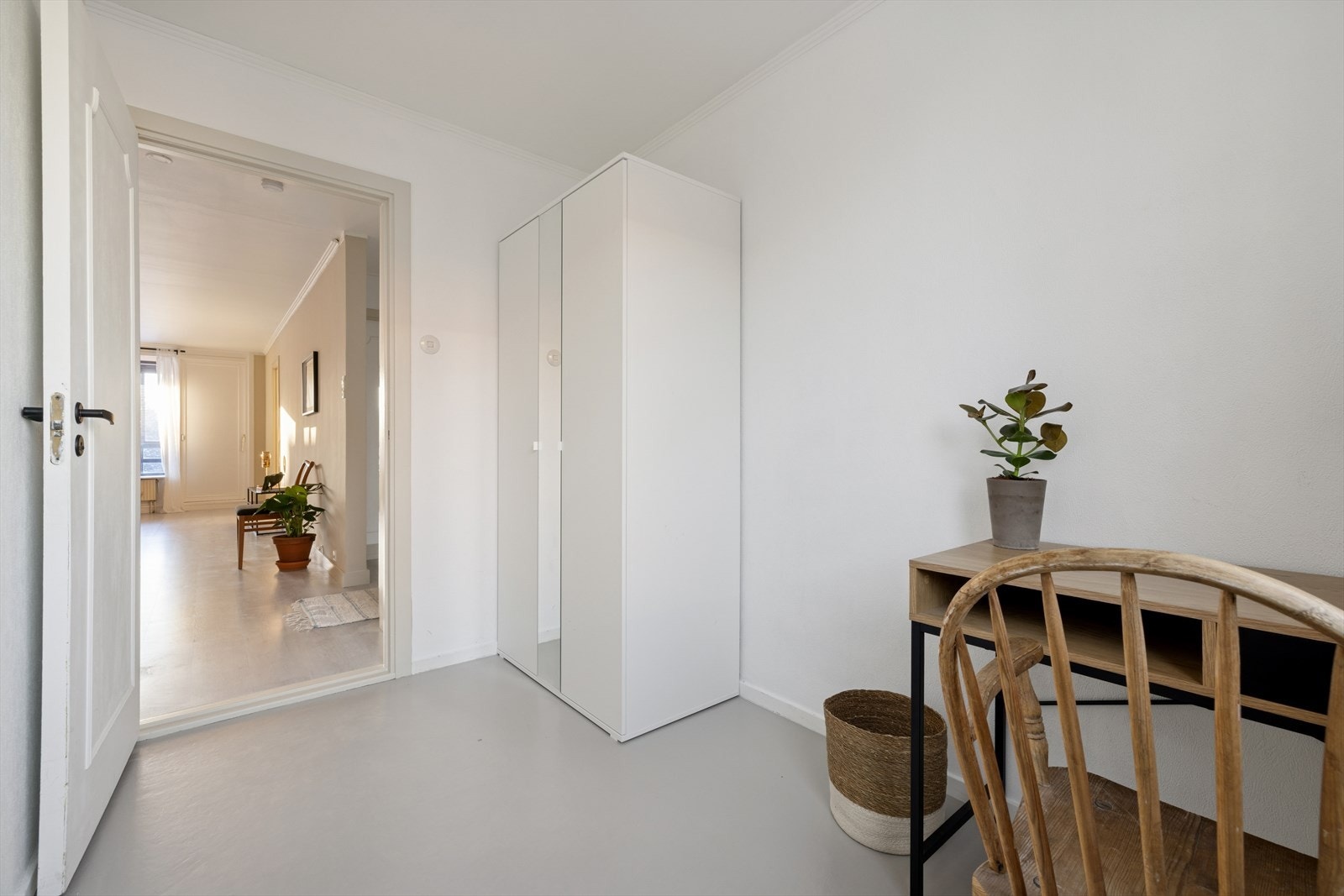 Rommene kan enkelt innredes etter ulike behov, og egner seg godt som barnerom, gjesterom eller hjemmekontor. Galleribilde