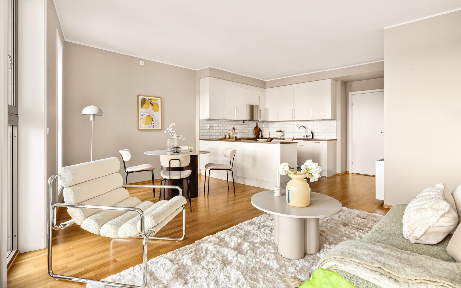 Konvektorovn i stue Galleribilde