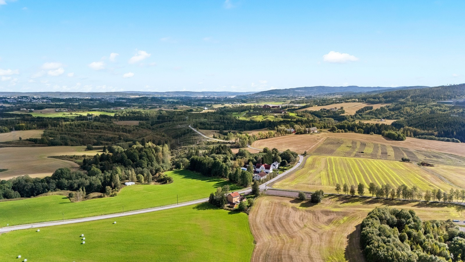 Landlig og rolig Galleribilde