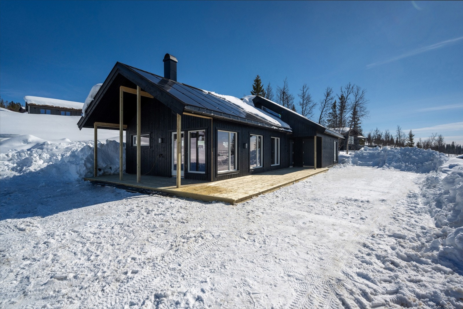 Hytta er oppført av utelukkende lokale håndverkere, kvalitet er et gjennomgående tema for hele hytta Galleribilde