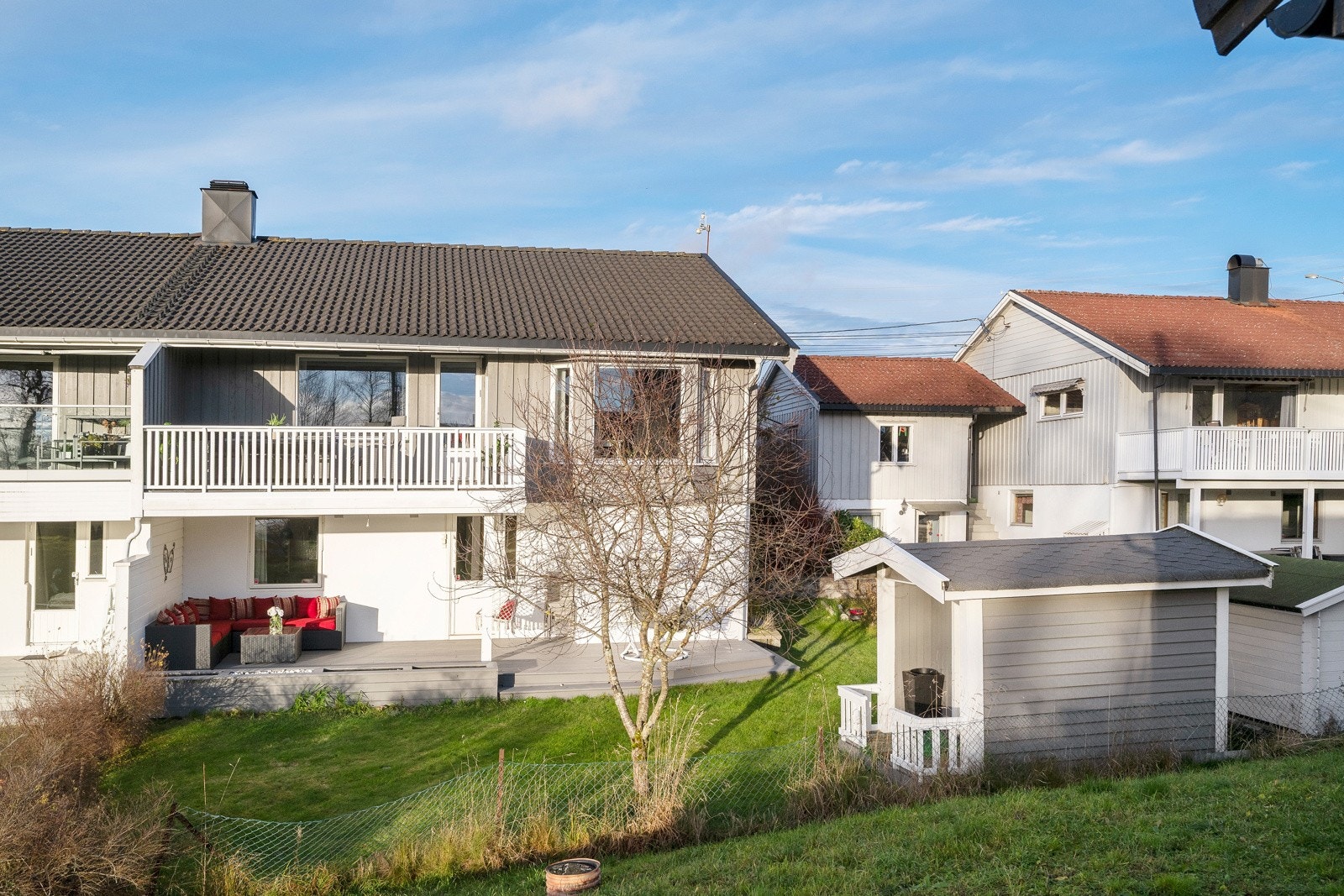 Landlig og rolig beliggende familiebolig i Østbyveien 21B - Velkommen! Galleribilde