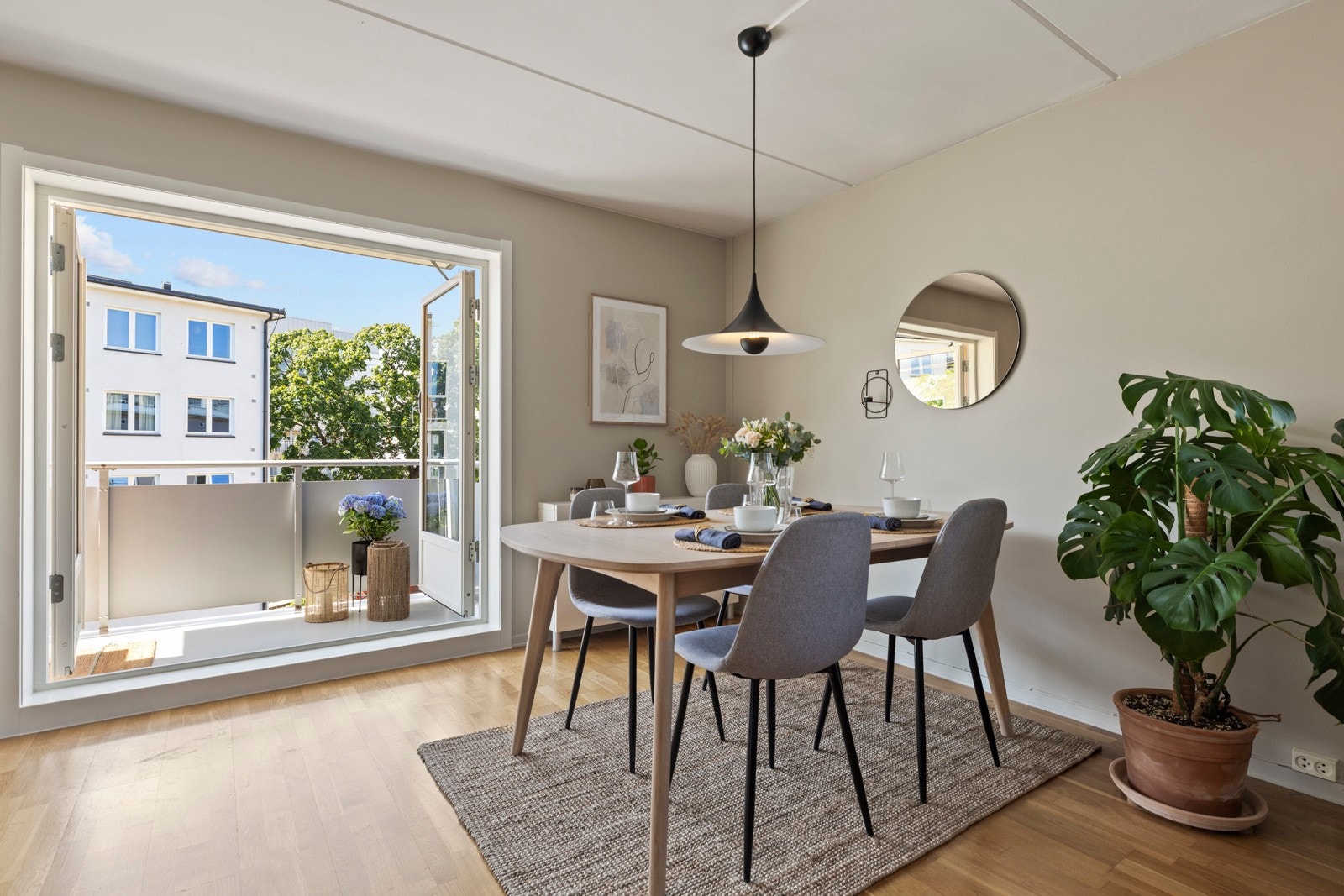 En gjennomtenkt og innbydende leilighet med attraktiv beliggenhet på Sandaker. Galleribilde