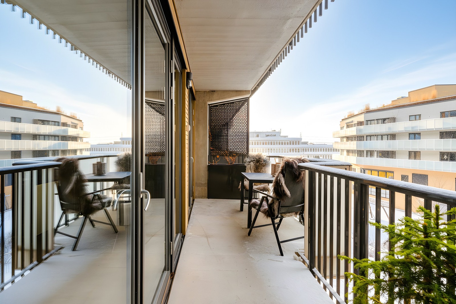 Her er alt lagt til rette for å kunne nyte deilige sommerdager og sene sommerkvelder. Galleribilde