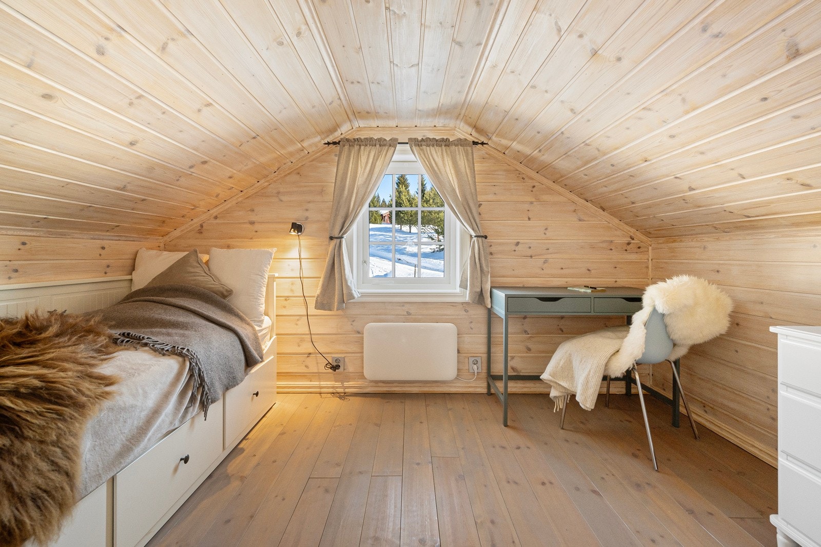 Soverom IIII Galleribilde