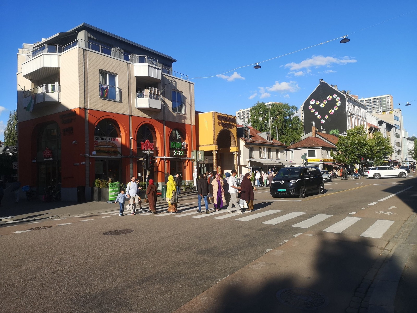 Grønlandsleiret med Grønlands Basar. Galleribilde