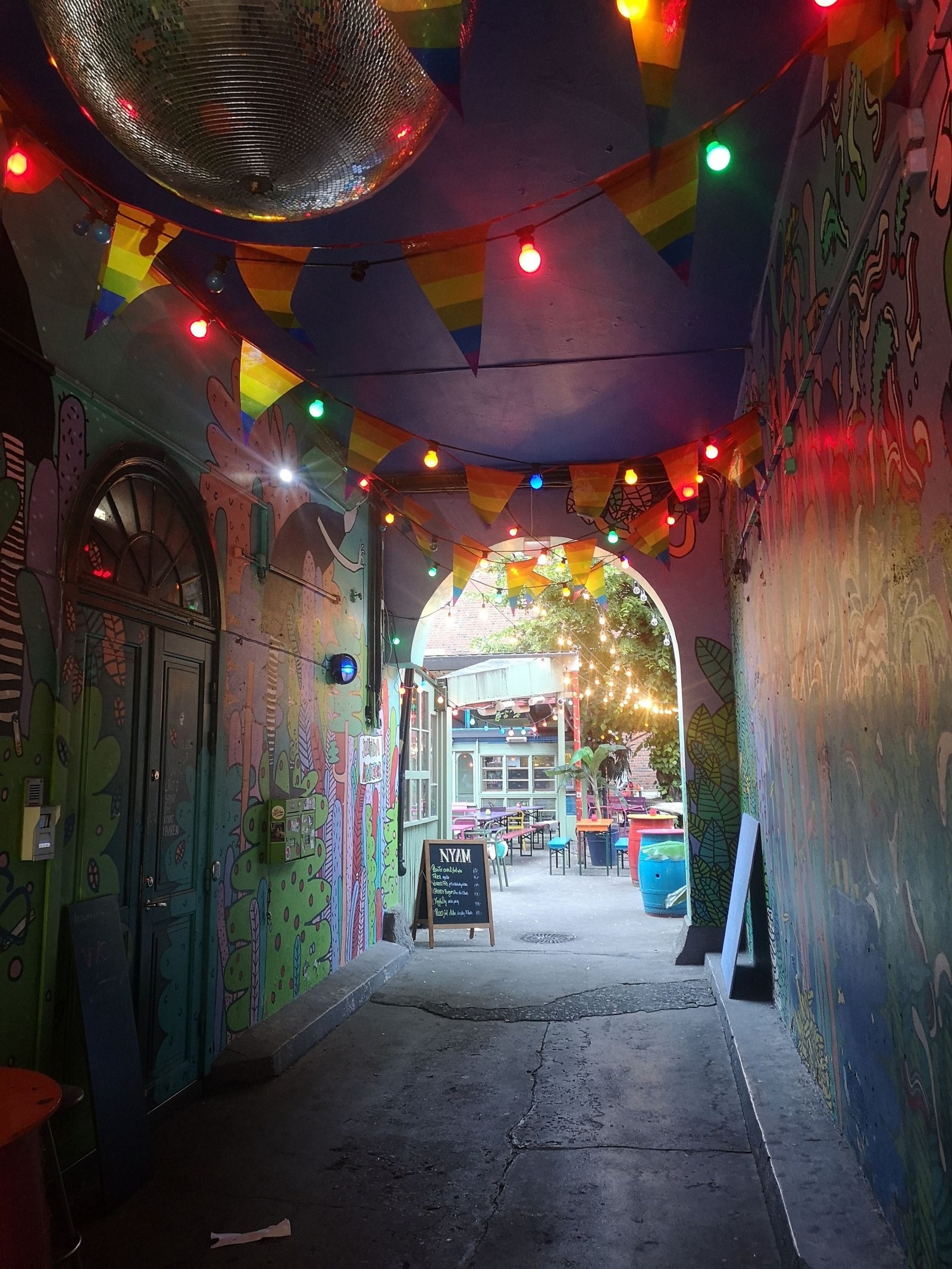 Dattera til Hagen. Galleribilde