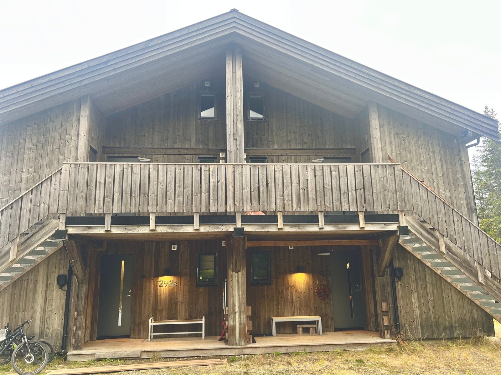 Leiligheten ligger nede til høyre. Galleribilde