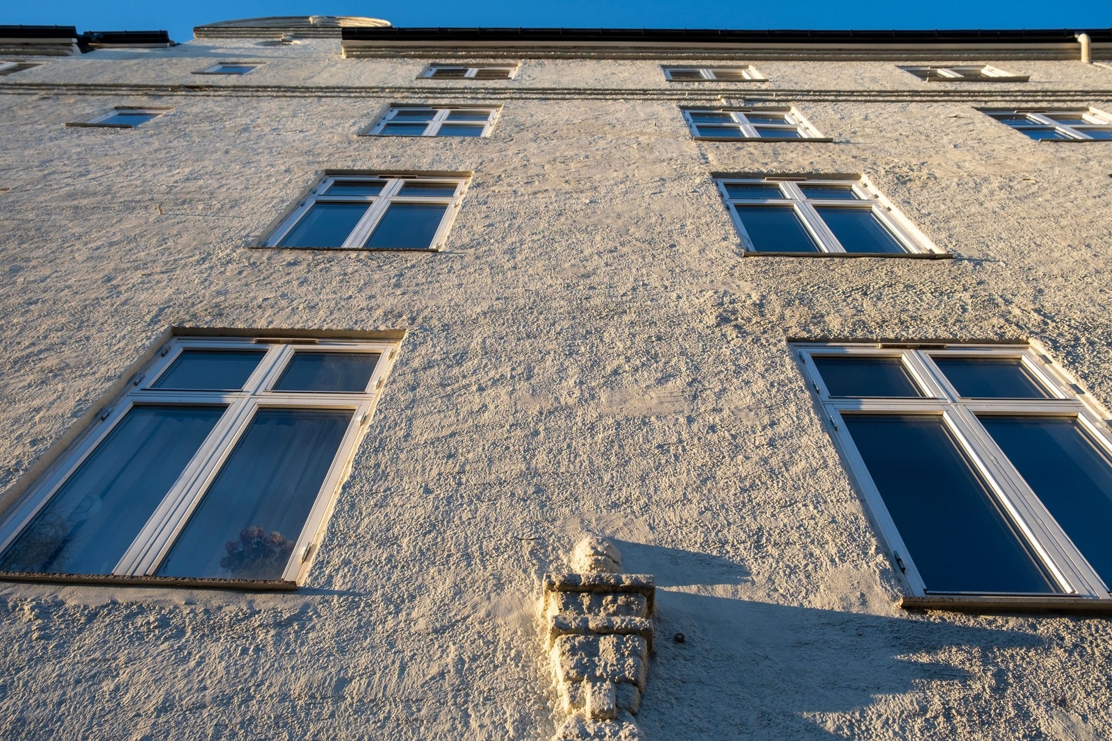 Byggets fasade 3/4 Galleribilde