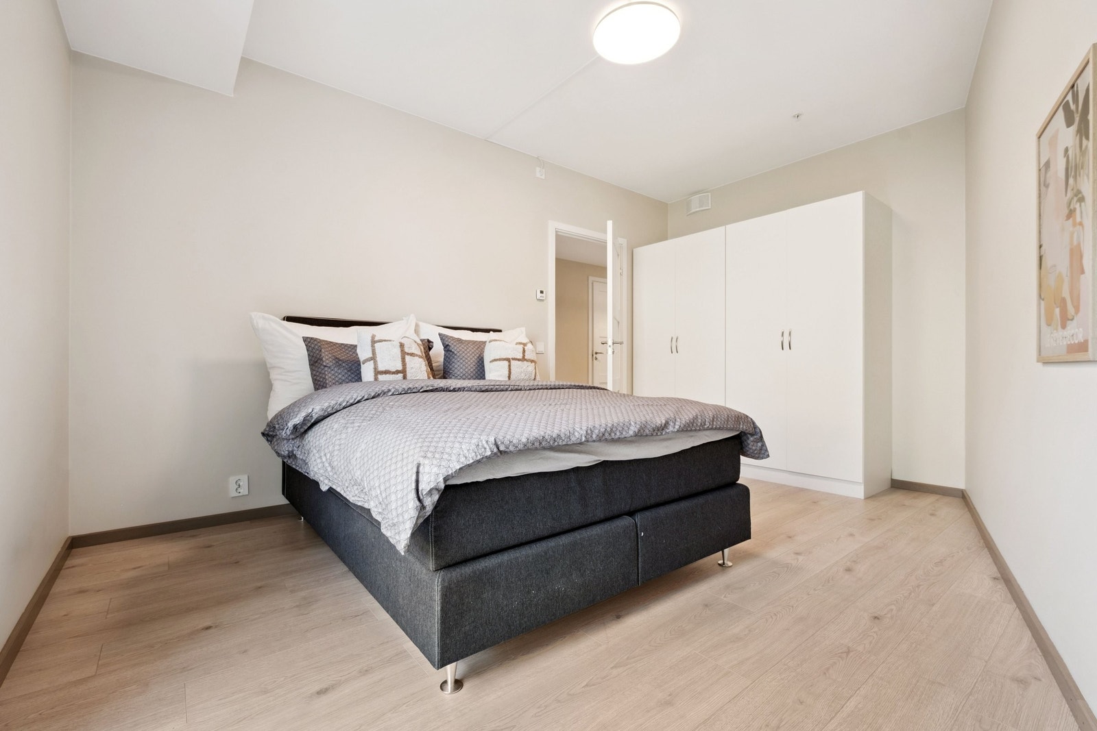 Hovedsoverommet fra en annen vinkel. Galleribilde