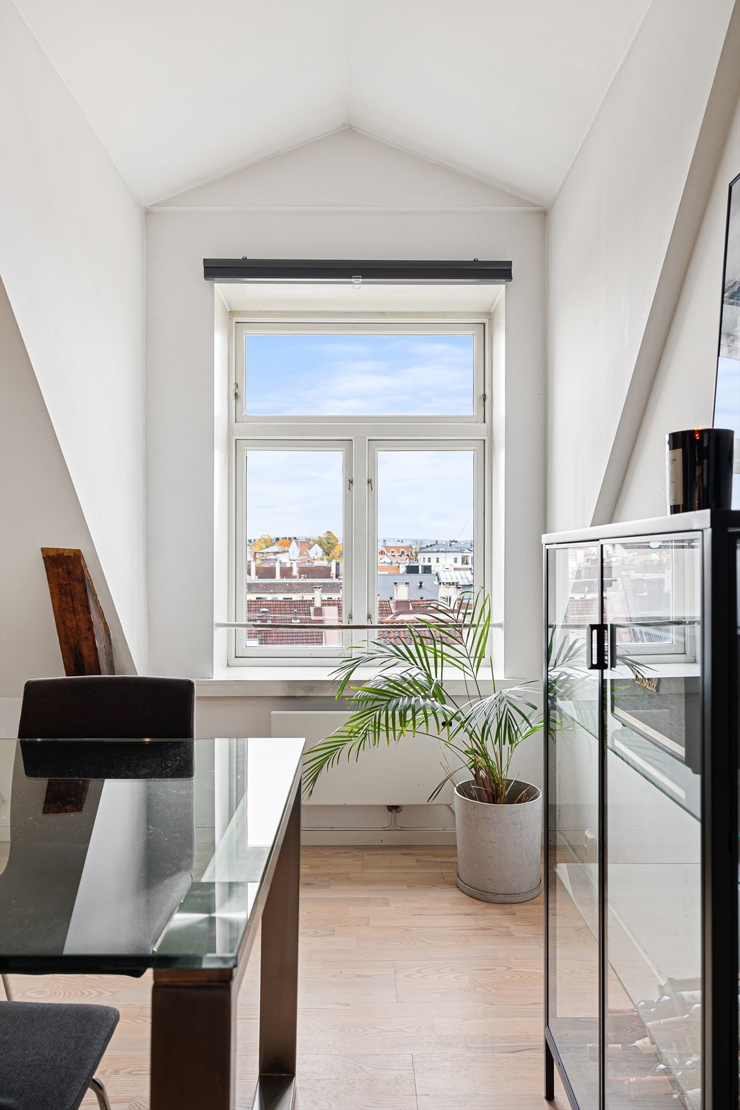 Nyt den flotte utsikten rett fra kjøkkenbordet. Galleribilde