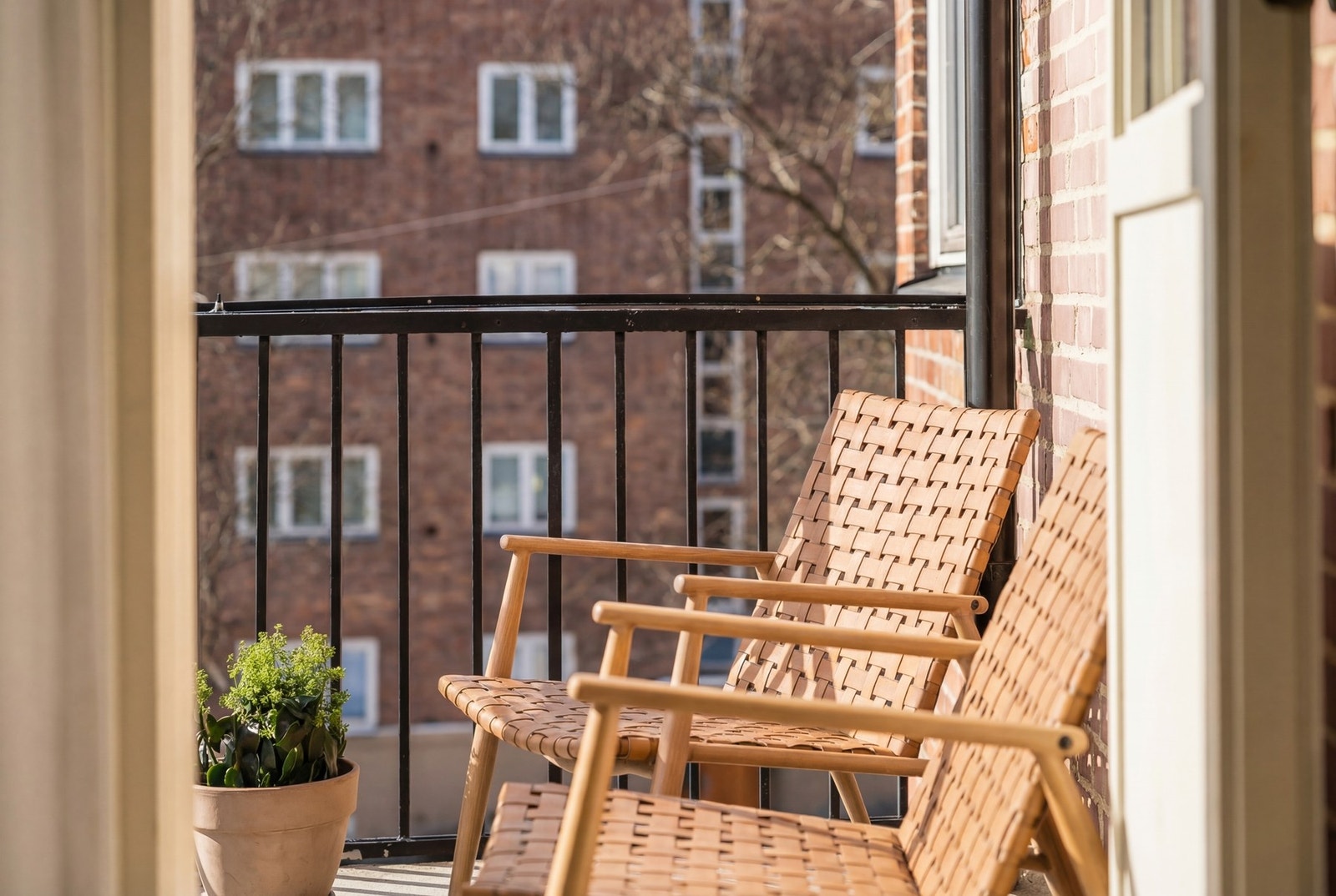 Balkongen er på ca. 4 kvm Galleribilde