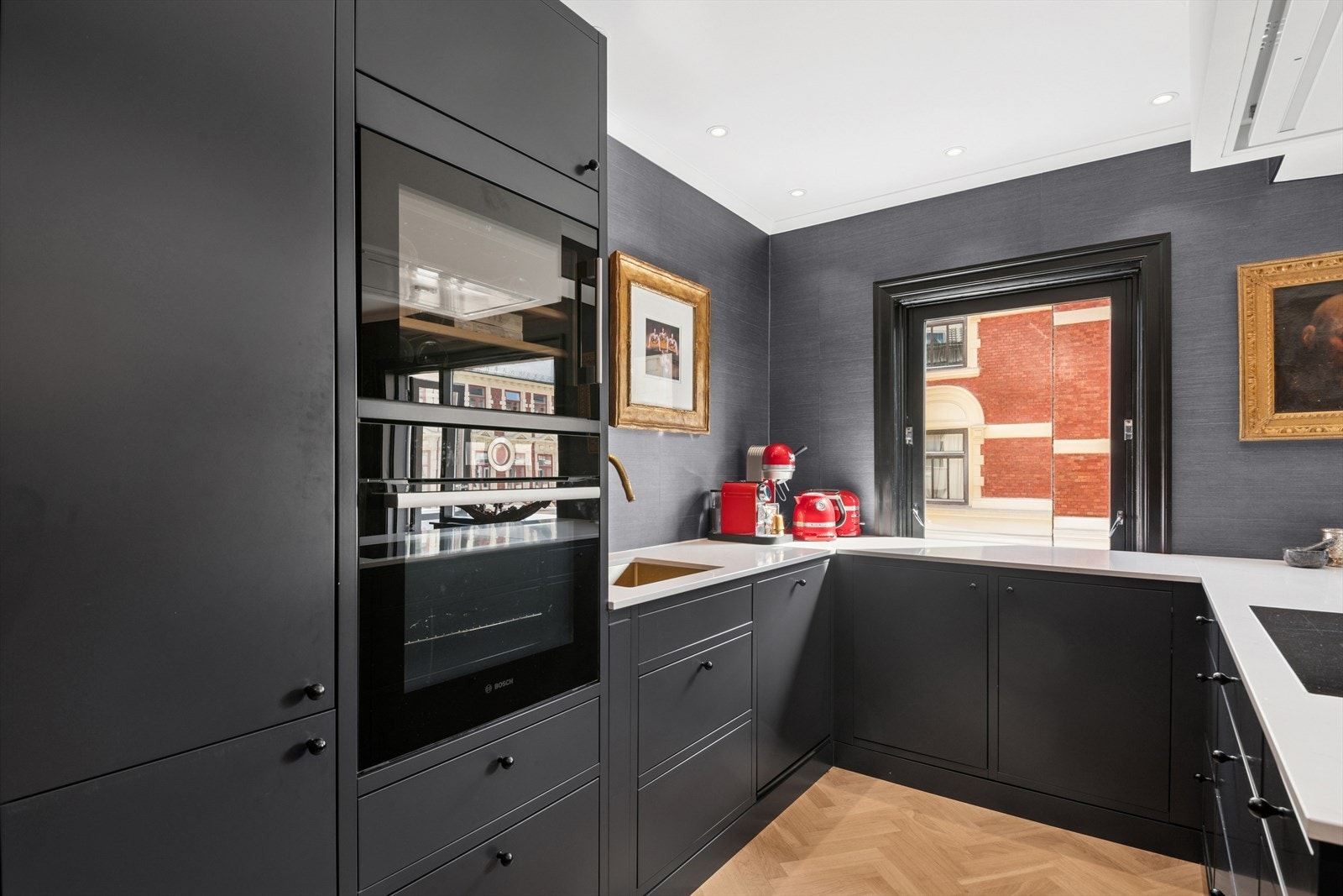 Kjøkkeninnredning fra 2018 levert av Sigdal kjøkken. Galleribilde