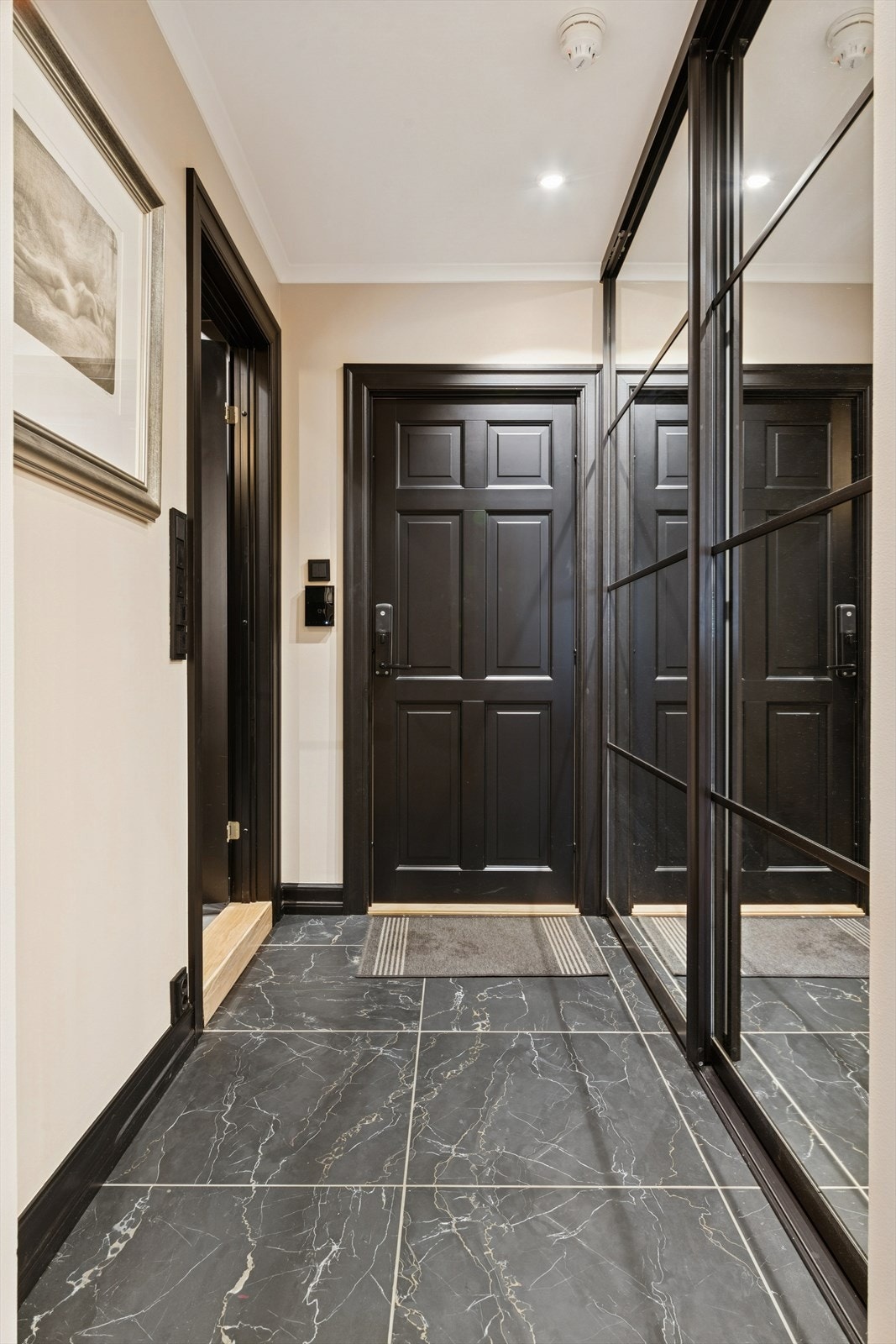 Flislagt gulv med varmekabler. Galleribilde