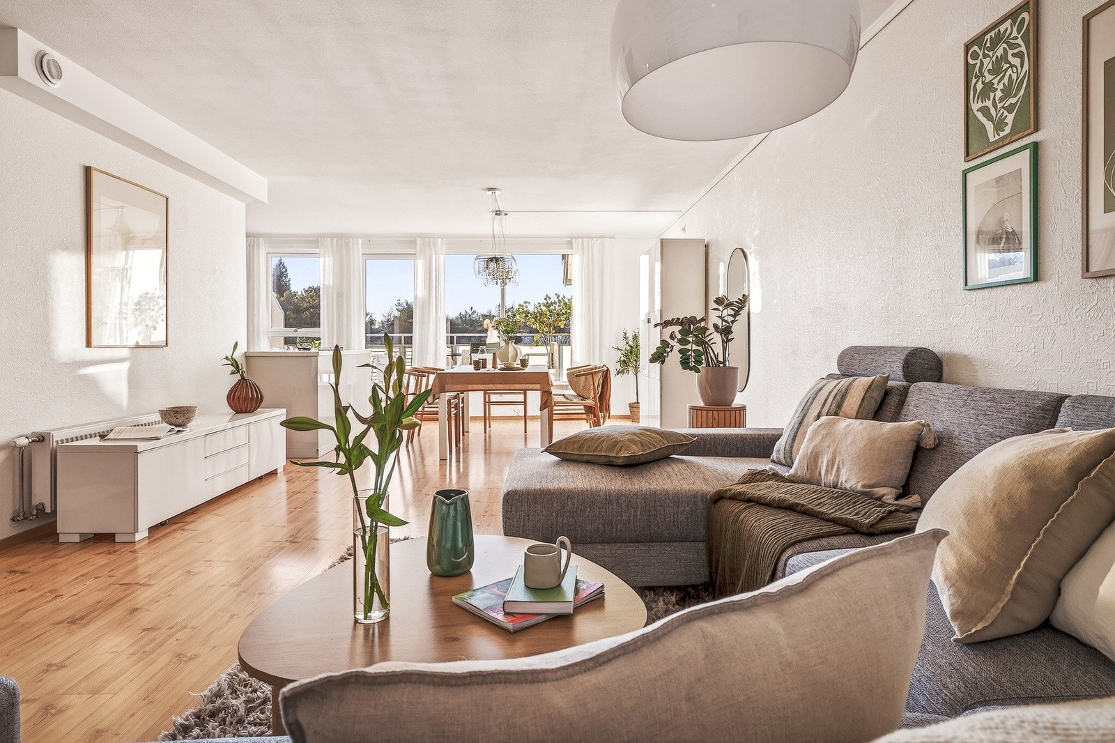 En flott 4-roms leilighet i et attraktivt område på Sandsli. Galleribilde