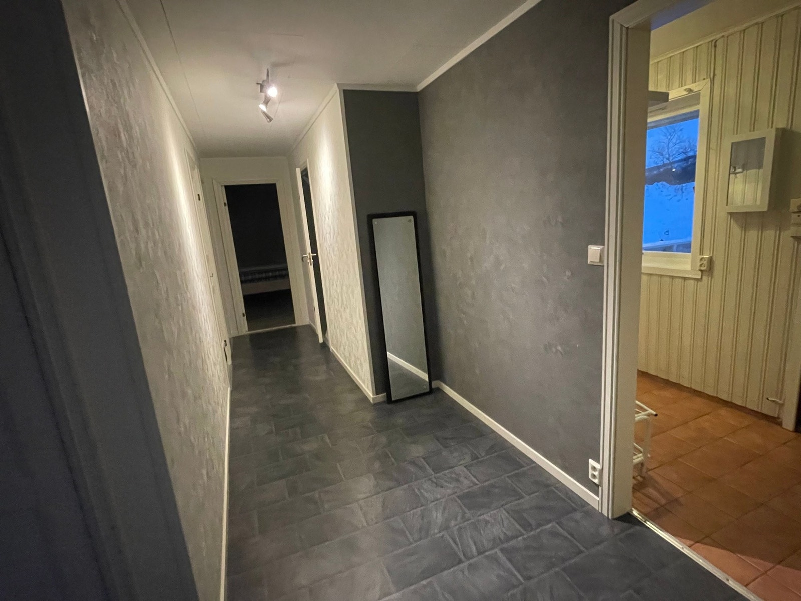 Gang mot soverom 1,2 og bad Galleribilde