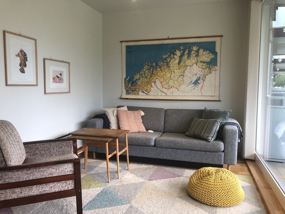 Sofakrok. Sofaen kan slås ut til seng dersom dere har overnattingsgjester Galleribilde