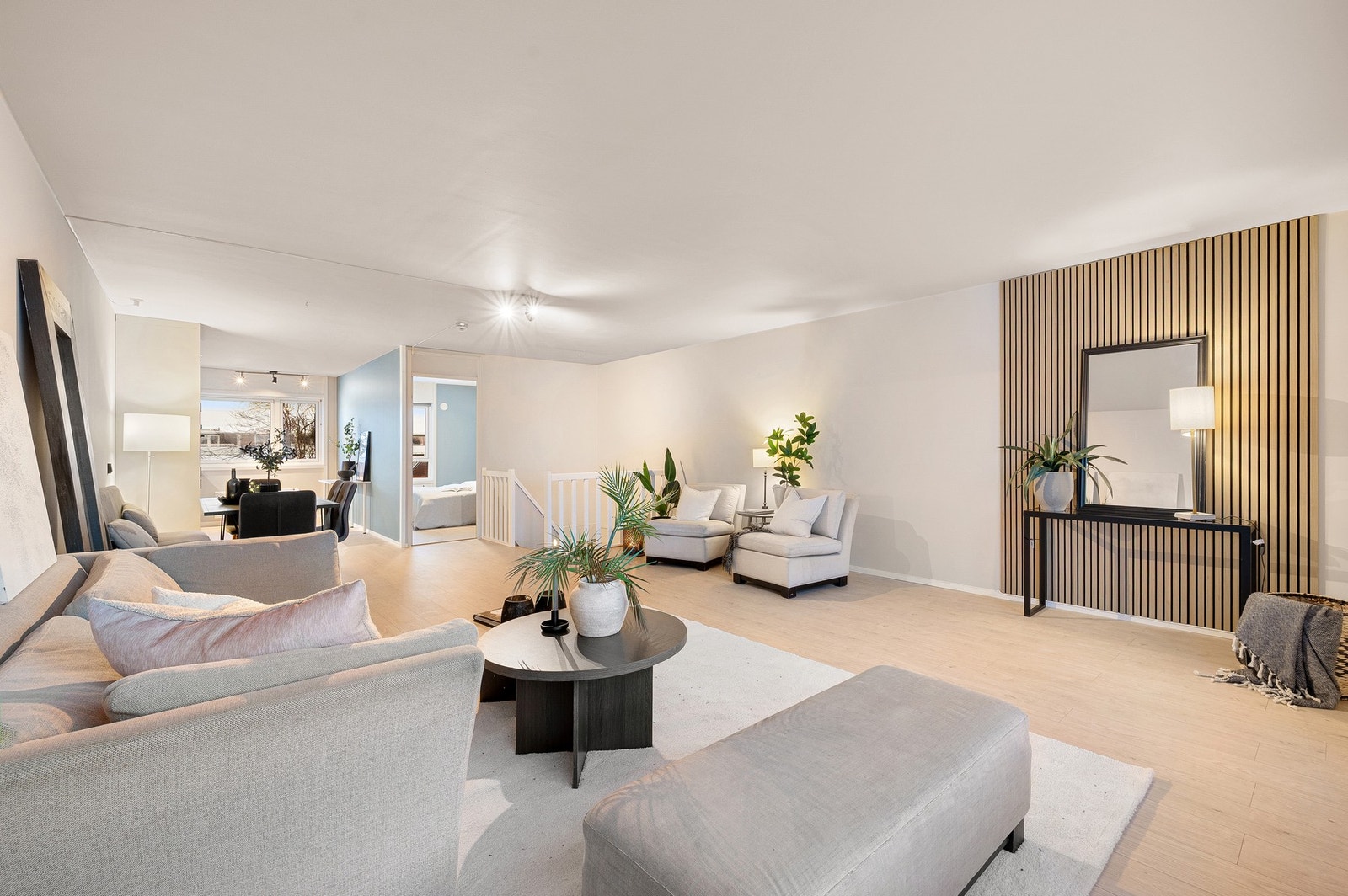 Velkommen til Rådyrvegen 20 D - Presentert av Mats Eidem Galleribilde