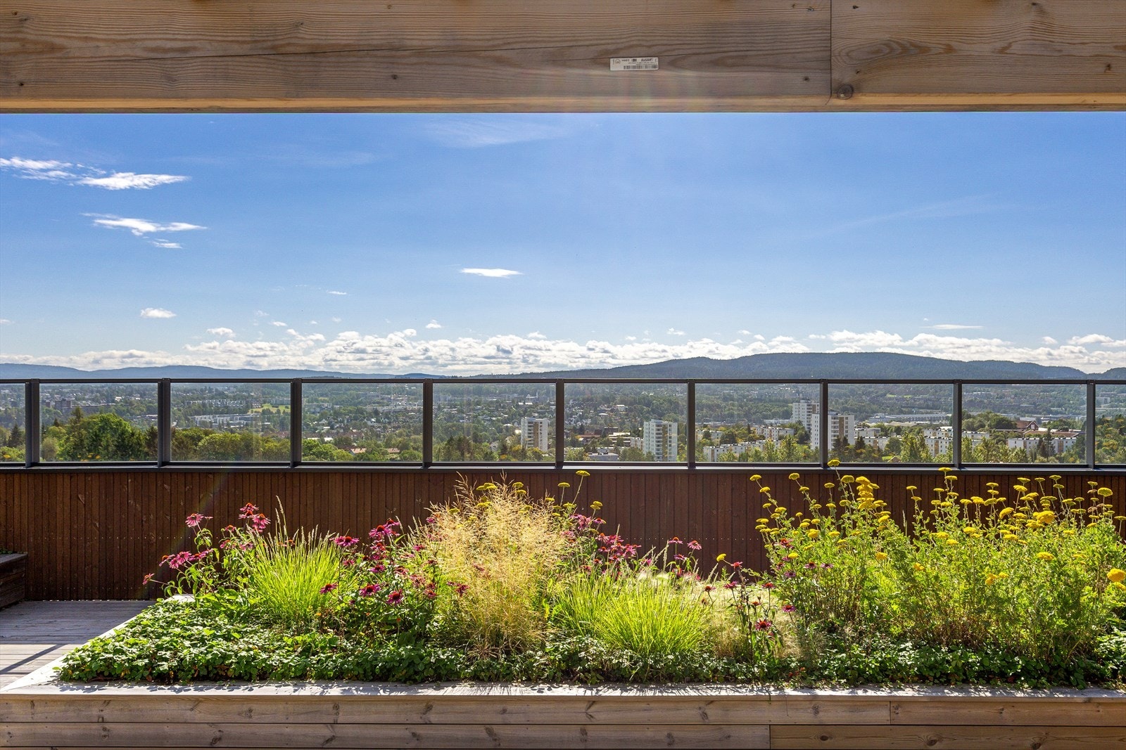 7 etasje gir flott utsikt over byen. Galleribilde