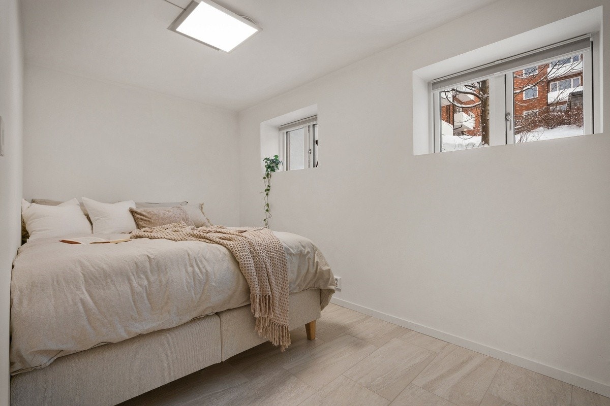 Soverom nede Galleribilde