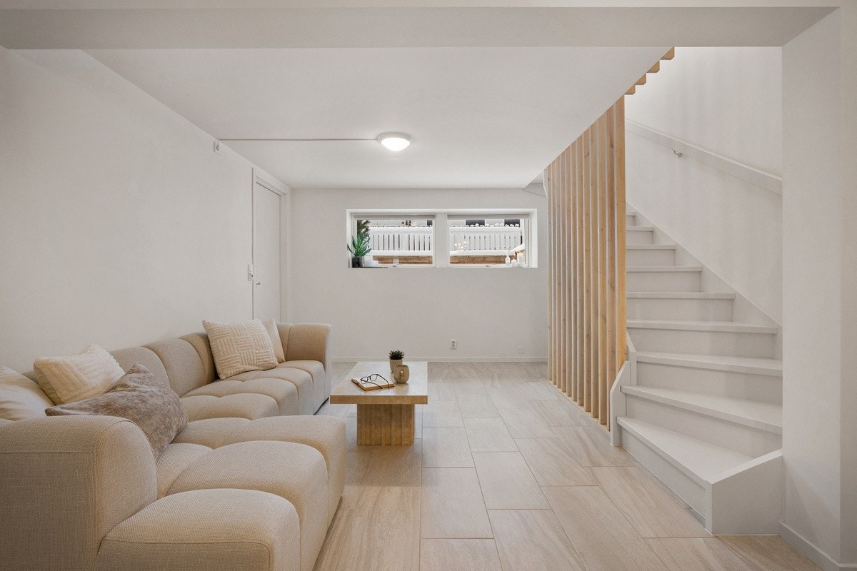 Stue nede Galleribilde