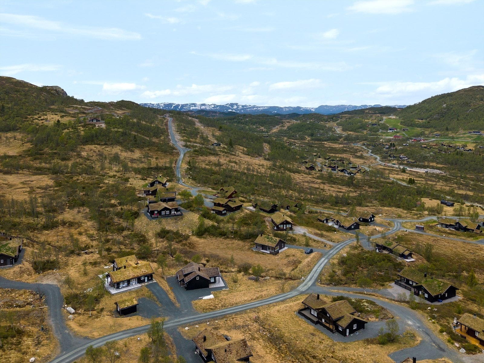 Heimvegli ligger på 940 moh og er kjent for sitt snøsikre terreng, noe som gjør det perfekt for både tur- og skientusiaster Galleribilde