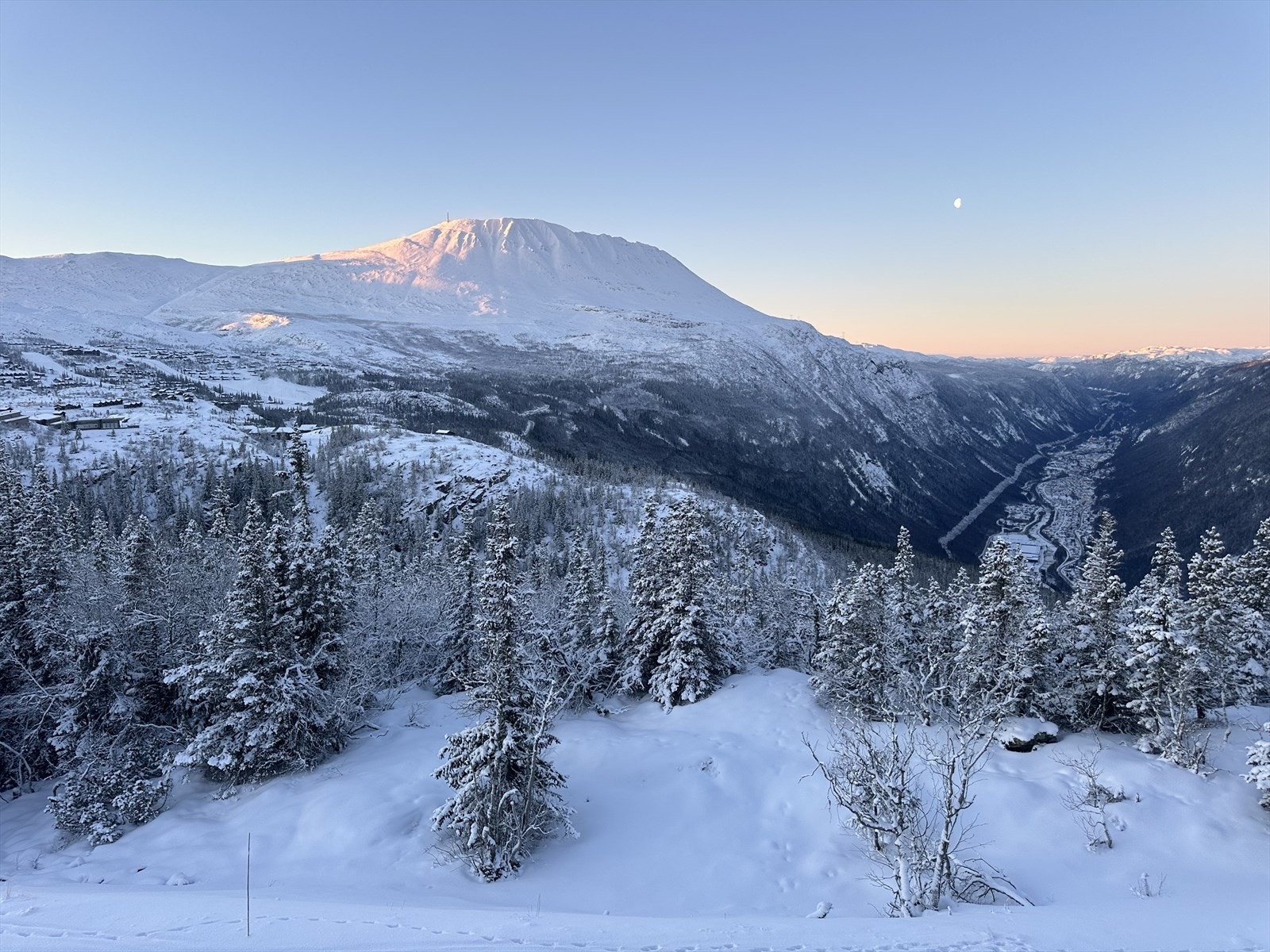 Utsikt fra terrassen i 201 Galleribilde