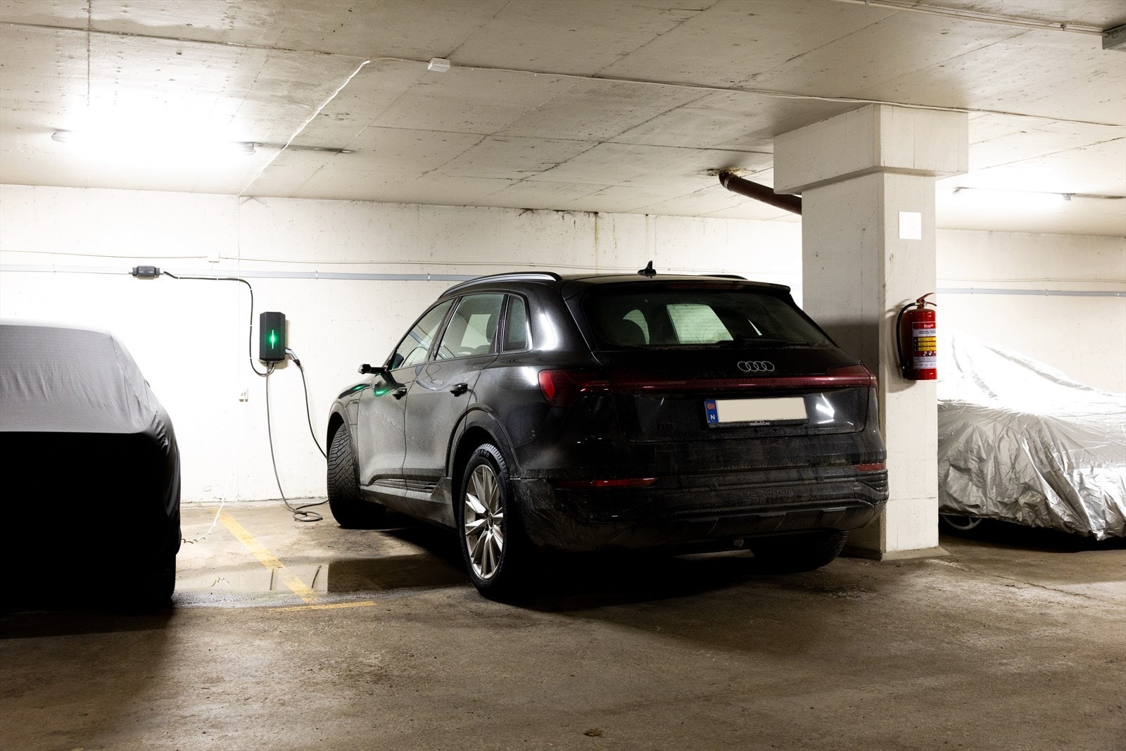 Egen garasjeplass i oppvarmet fellesanlegg med ladeboks for elbil medfølger Galleribilde