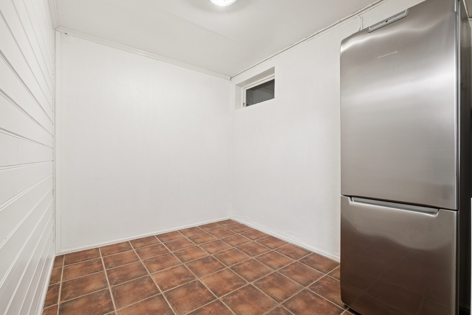 I tilknytningen til kjøkkenet er det god plass til en hyggelig spiseplass. Galleribilde