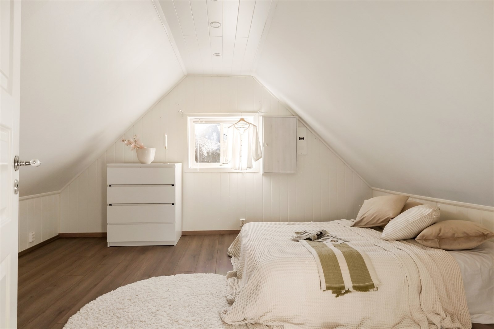 Soverom 2 er på 10,3 kvm. Galleribilde