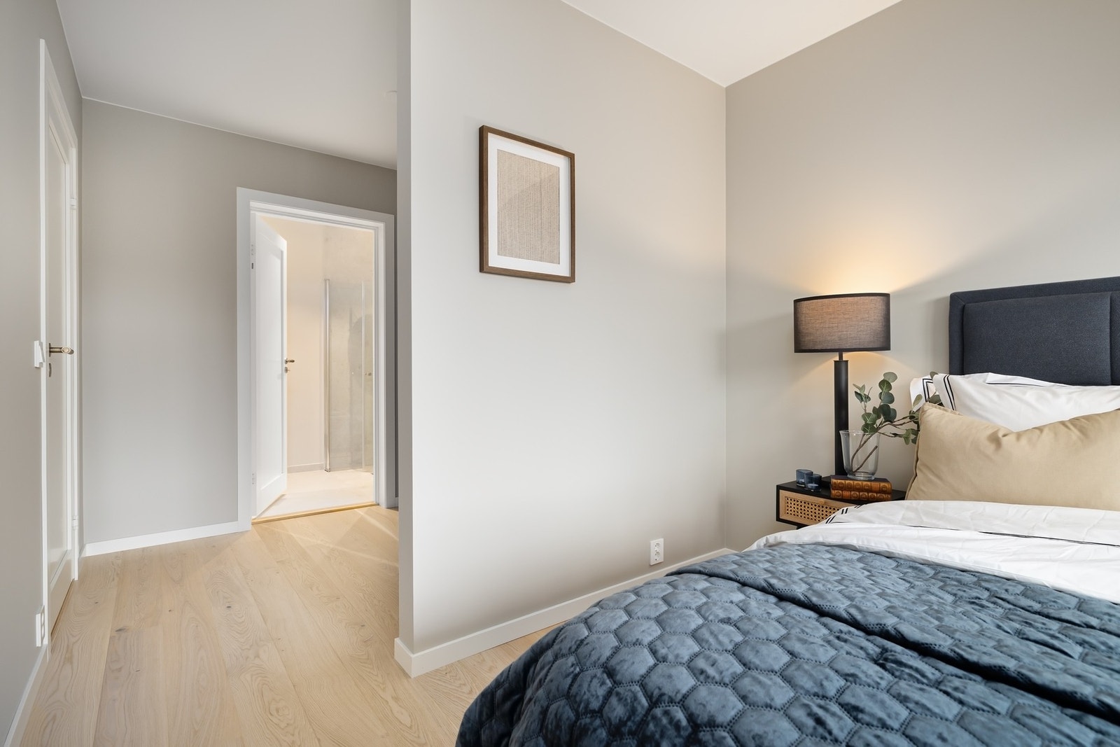 Hovedsoverom - Dette bildet er fra nabohus (hus 4) og kan avvike noe fra faktisk rom Galleribilde