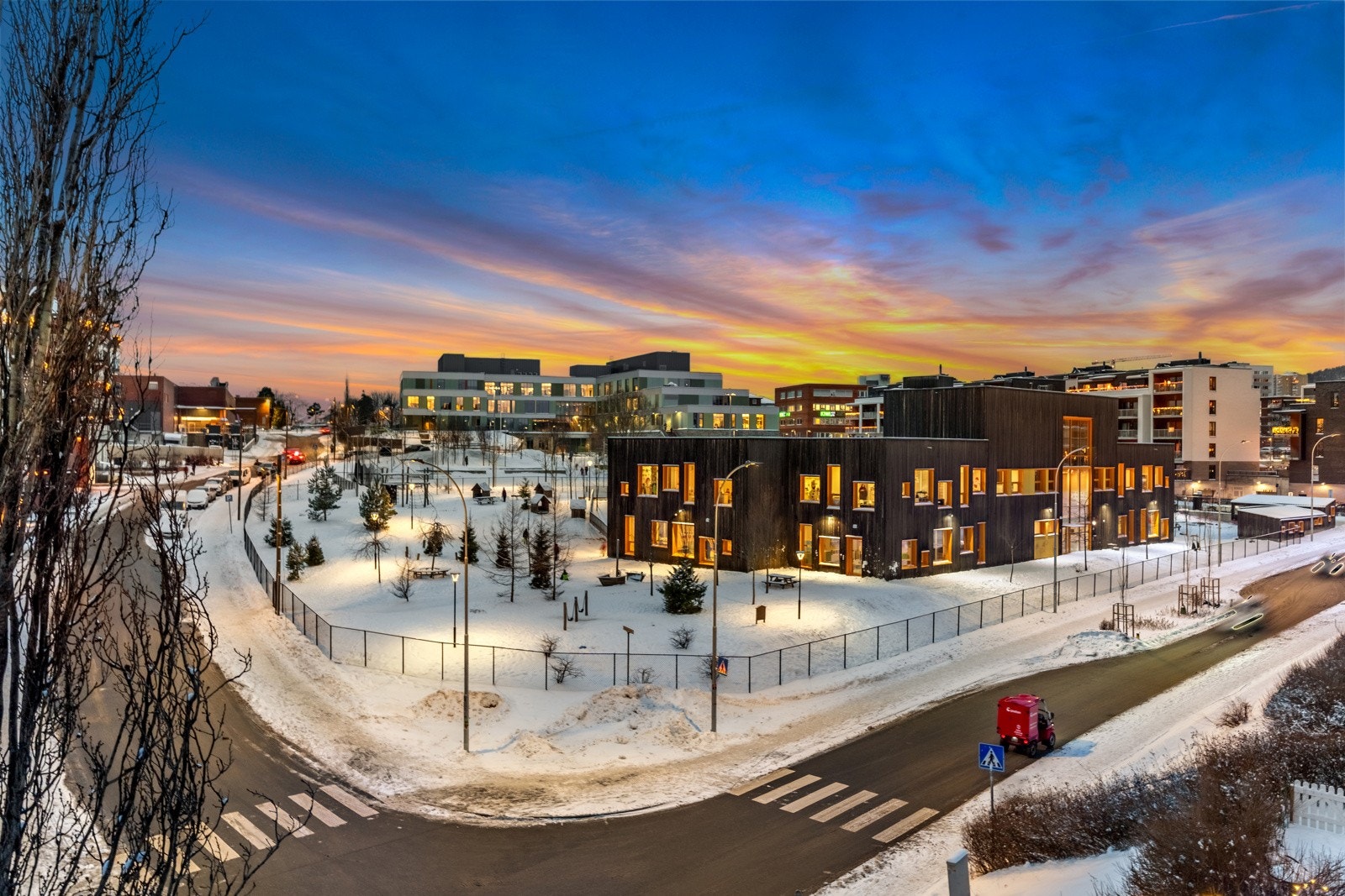 Med åpen utsikt får du med deg de fine fargeskiftene i himmelen. Galleribilde