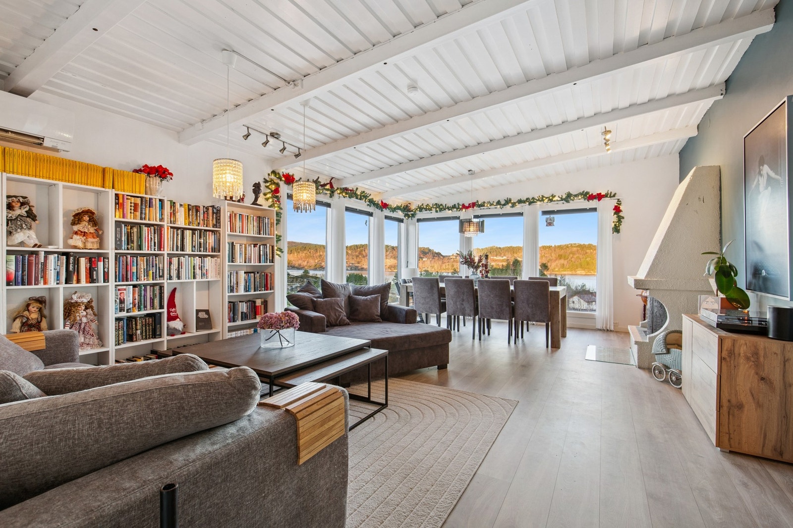 Romslig stue Galleribilde