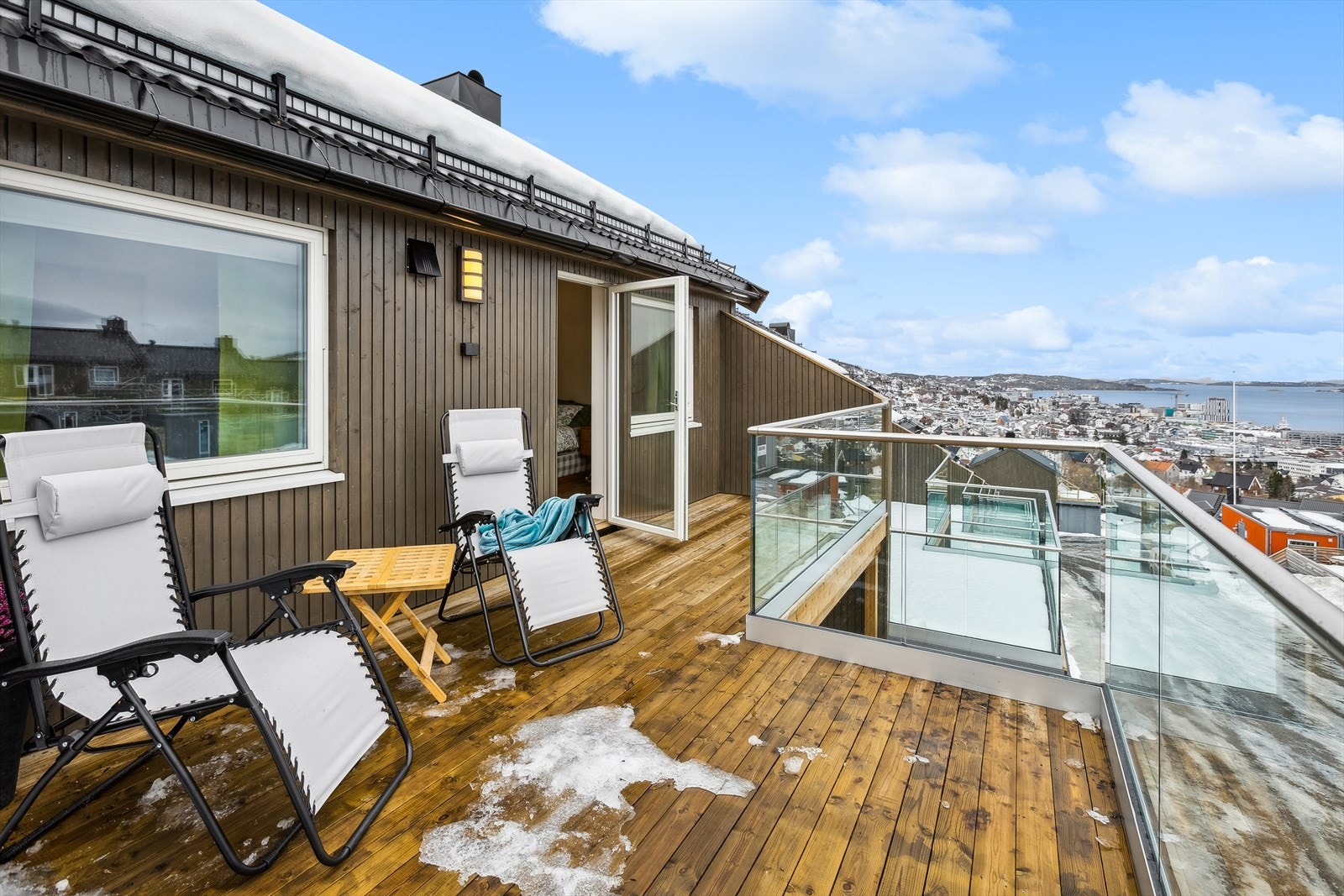 Borettslaget har fått utført betydelig utvendig vedlikehold og utbedringer de seneste årene. Galleribilde