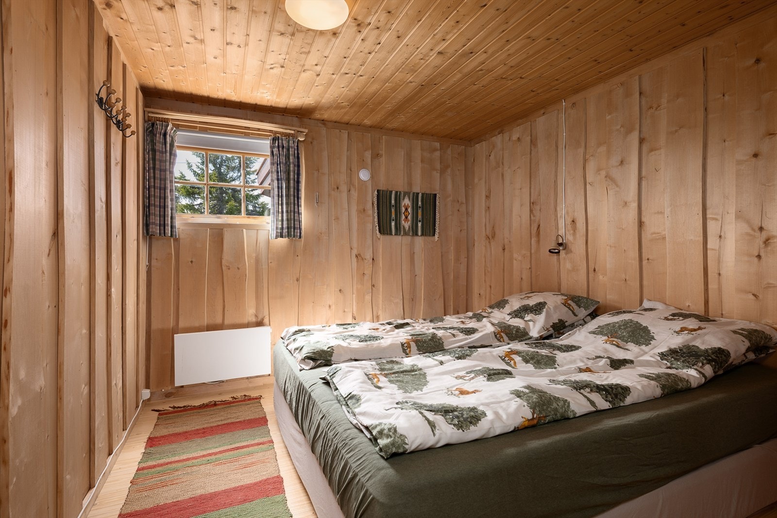 Soverom 2 har plass til dobbelseng. Galleribilde