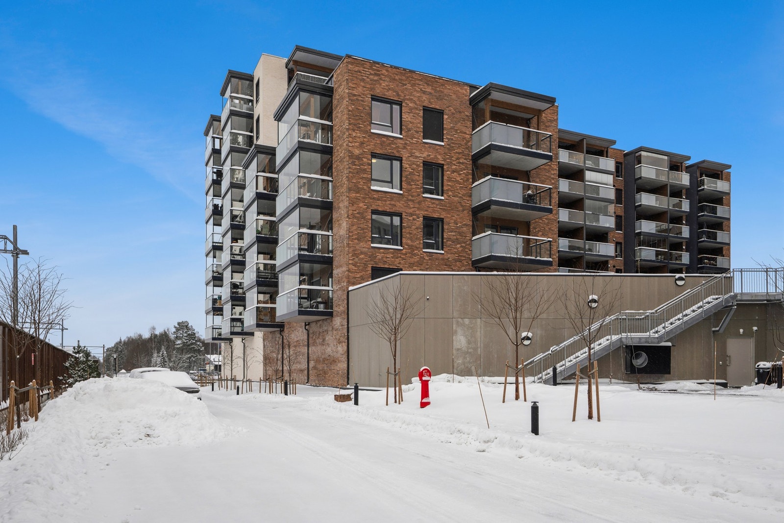 For den tur- og treningsglade ligger Nordbytjernet kun ca. 2,5 km unna. Dette er Ullensakers mest populære badeplass, tilrettelagt med brygge, sandvolleyballbane og fine oppholdsområder. Galleribilde